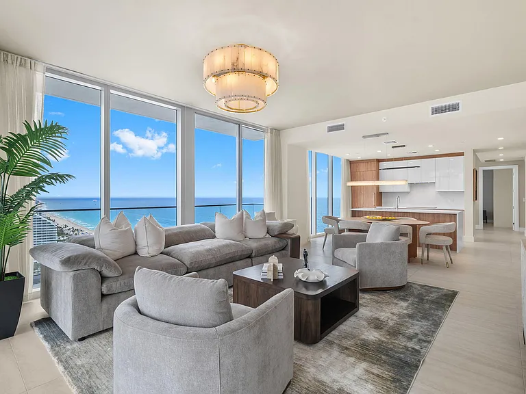 151 N Seabreeze Blvd #2503 — Photo 4