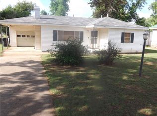 313 E Davis St, Tipton, OK 73570