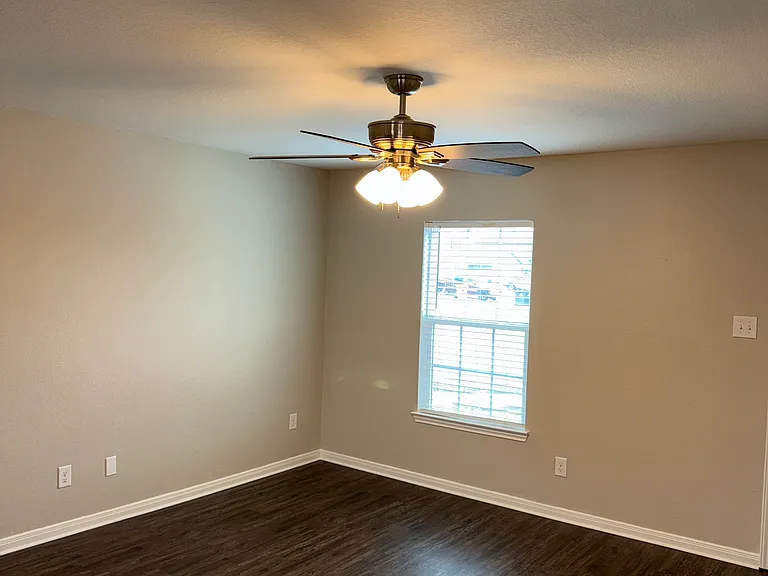 11803 Claudette St — Photo 5