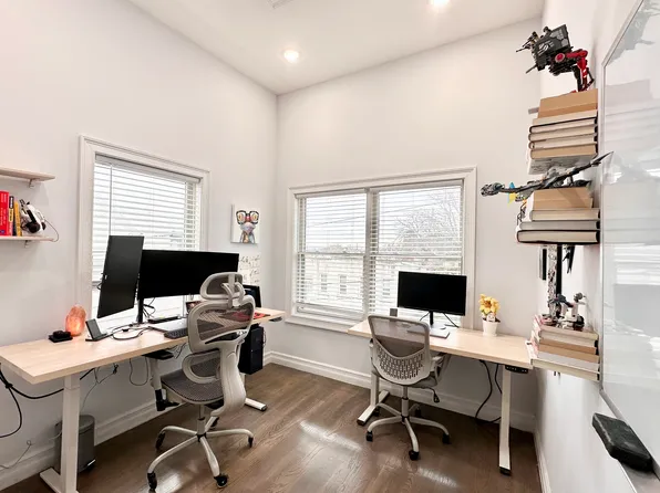 37 Spruce Street image 20 of 25