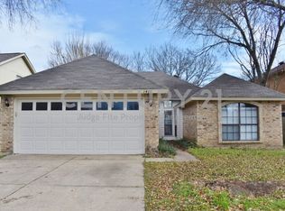 1412 Regent St, Mesquite, TX 75149
