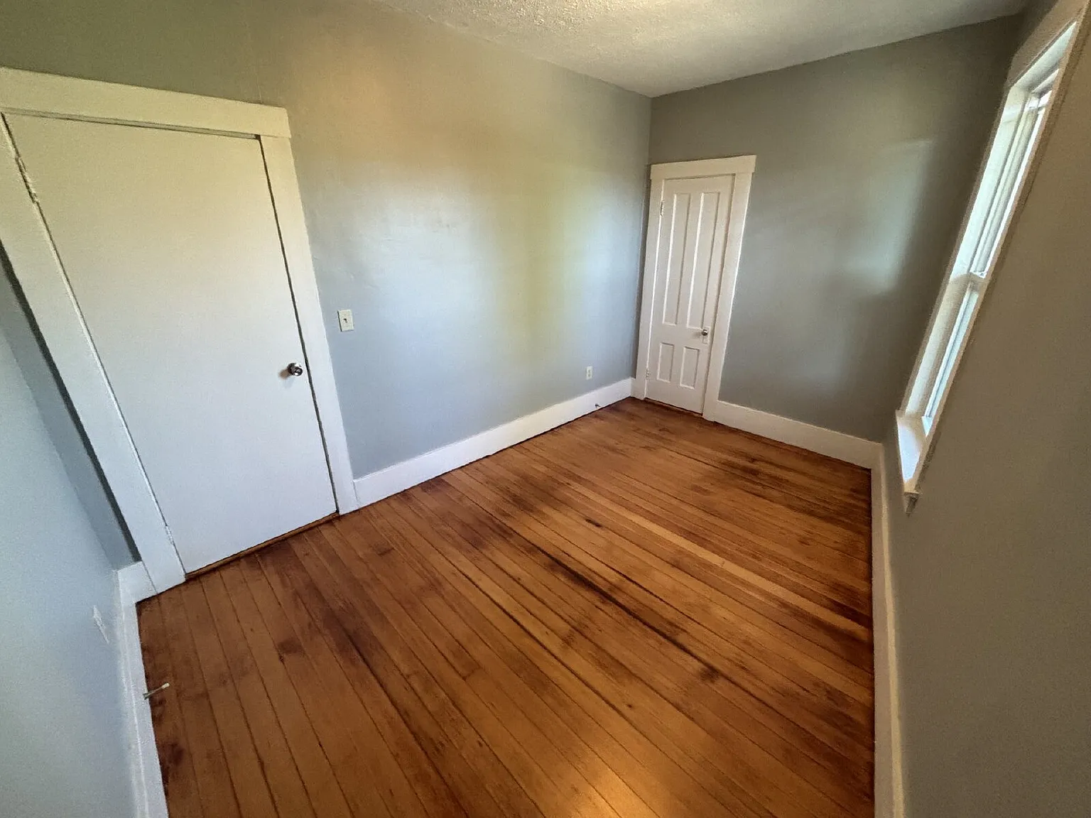 4 bed, 2.0 bath, $2,150 — Photo 4