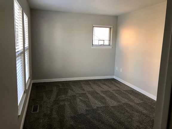 5th image of 1201 N Galapago St Unit 99