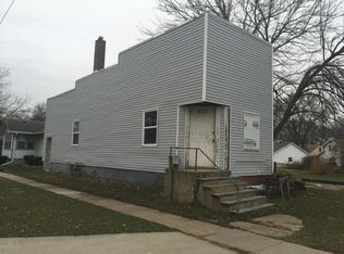 827 Northwestern Ave, Ames, IA 50010