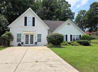 90 Joshua Way, Hoschton, GA 30548