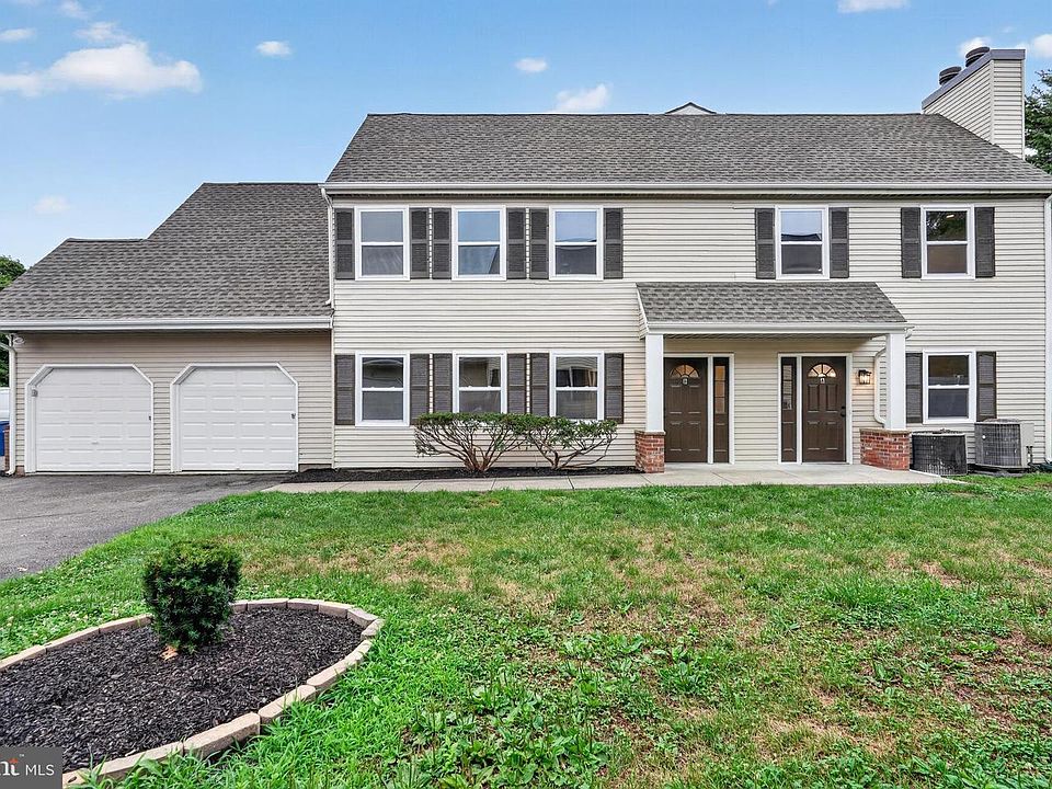 1st image of 106 Willow Turn