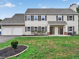 106 Willow Turn, Mount Laurel, NJ 08054