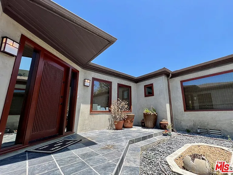 10327 Lorenzo Dr — Photo 4