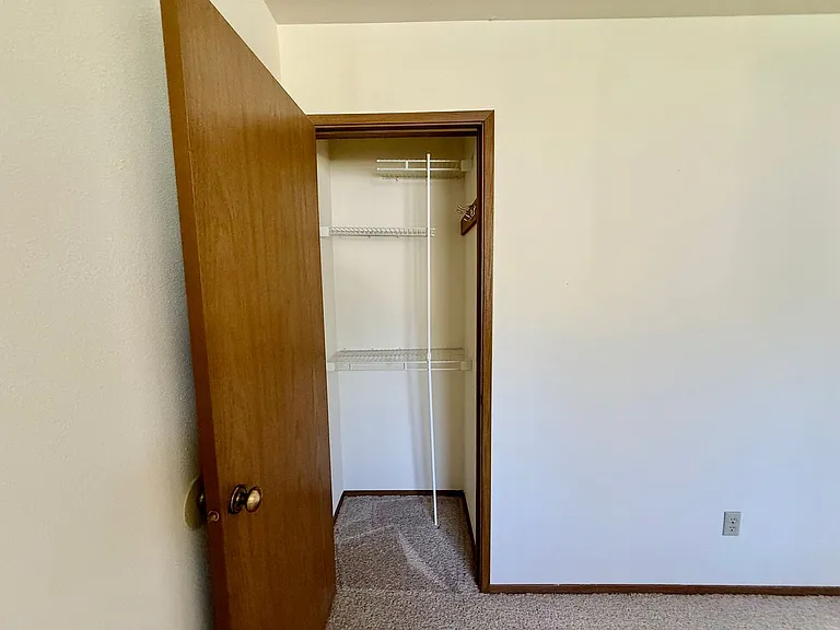3328 165th Pl SW #B — Photo 9