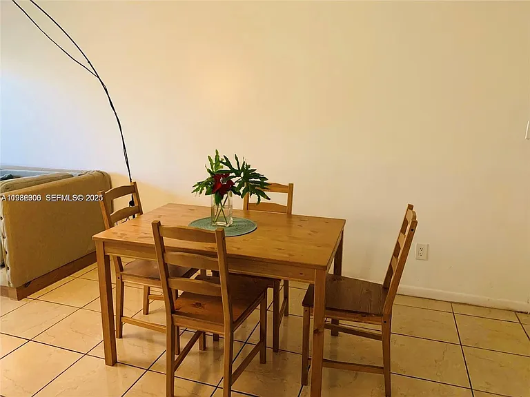 5855 Washington St #90 — Photo 3