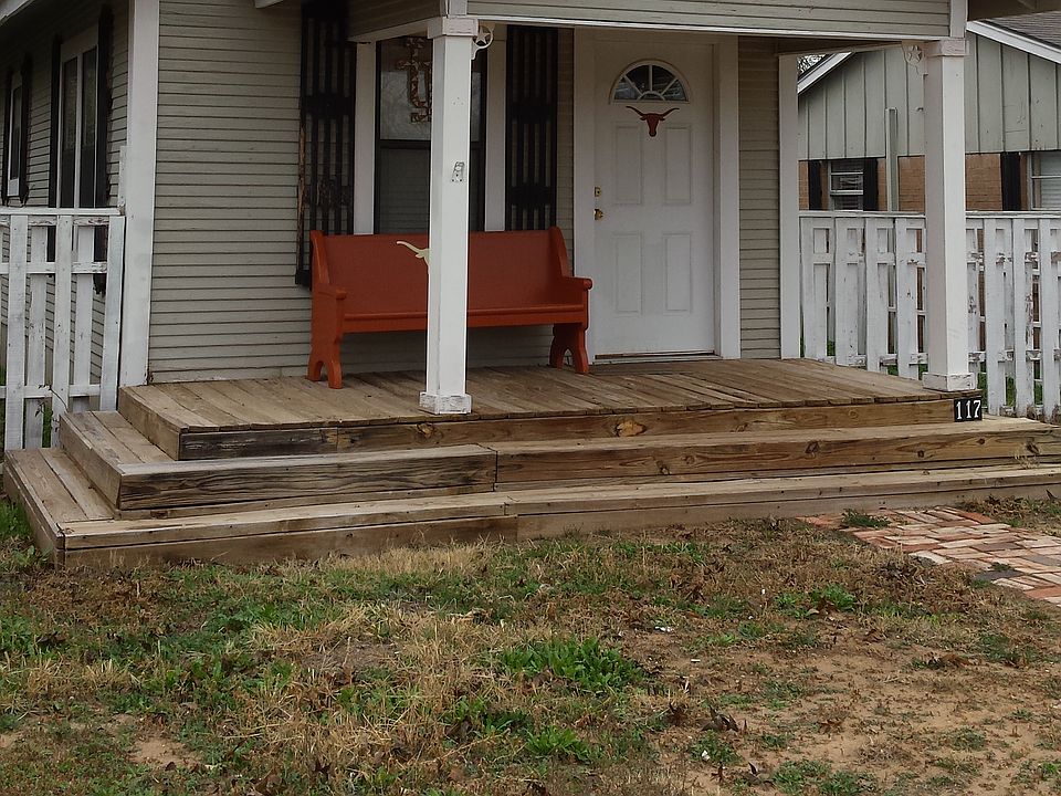 1st image of 117 S Avenue B