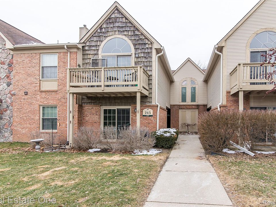 1st image of 245 Brookwood Dr Unit 16