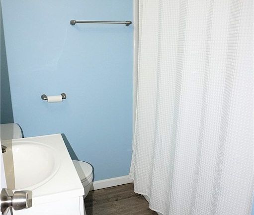 5th image of 753 Beach Rd