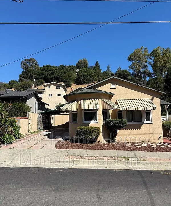 25 Arreba St
