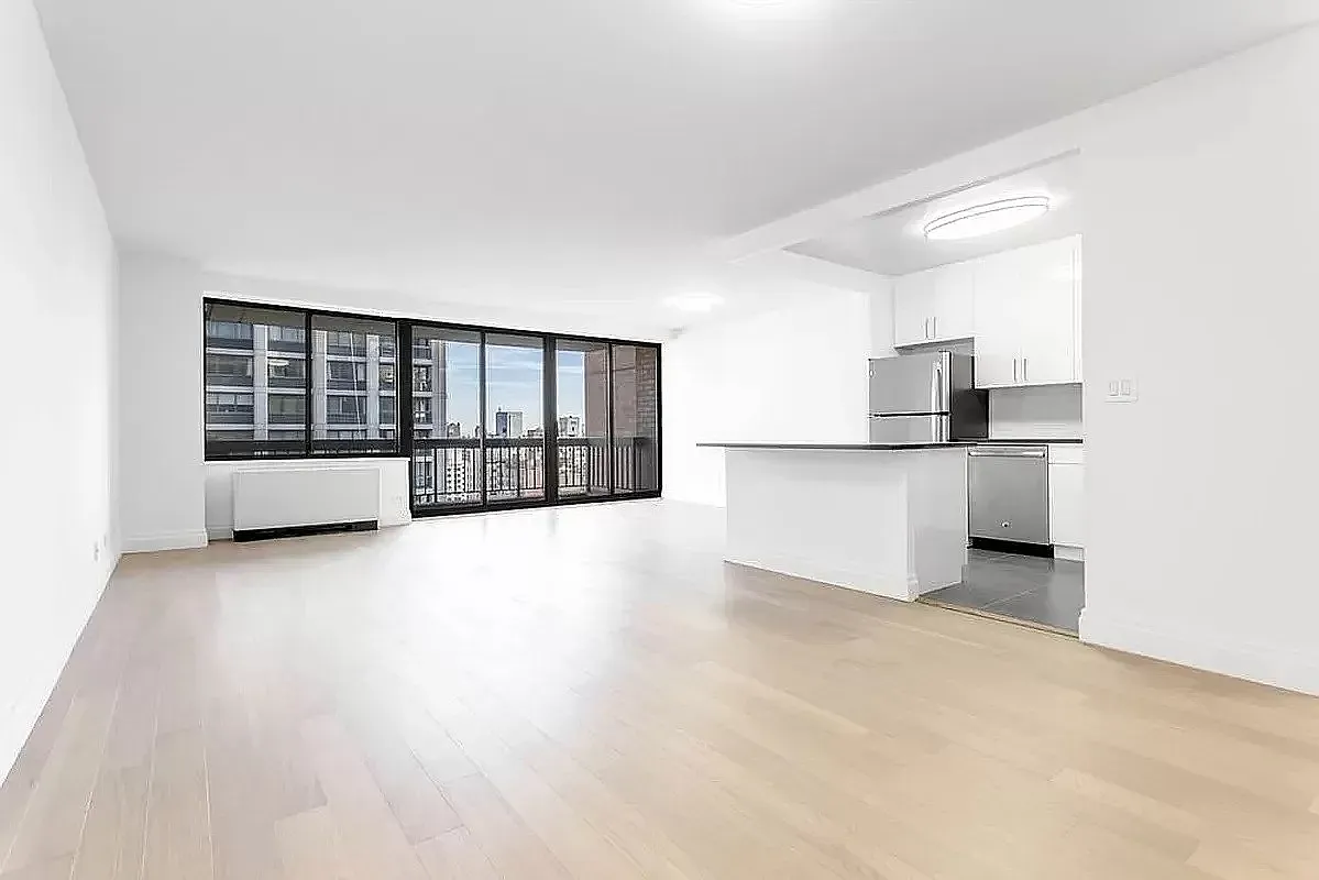 245 East 58th Street — Photo 1