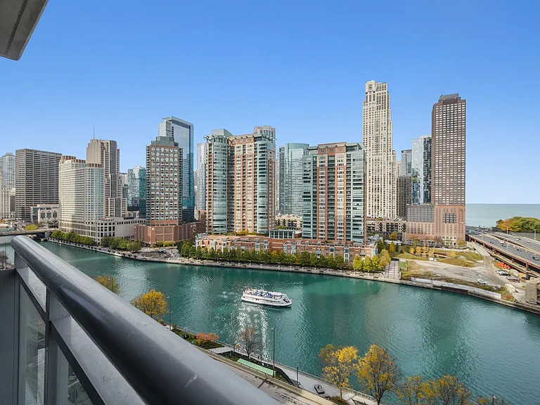 450 E Waterside Dr #1102 — Photo 20