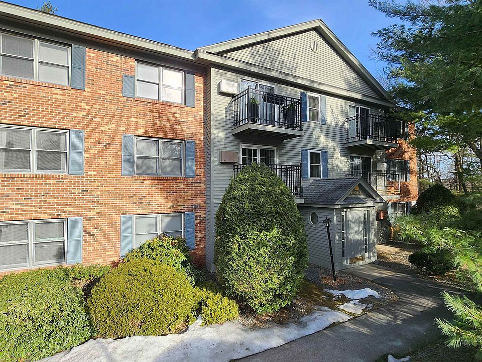 1st image of 1120 St James Place