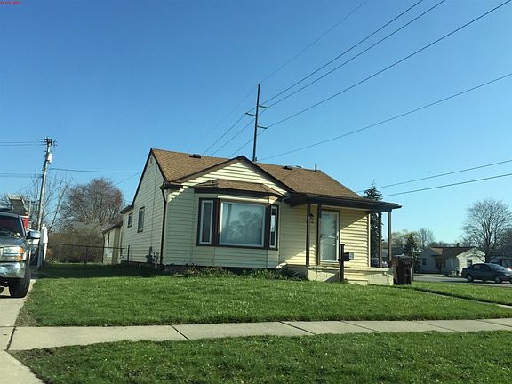 3rd image of 29414 Barton St