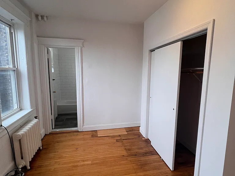 2647 Kennedy Blvd #8 — Photo 6