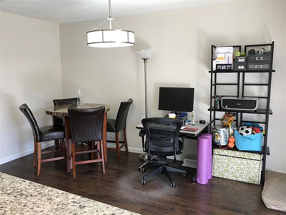 4th image of 5106 Palo Alto Dr