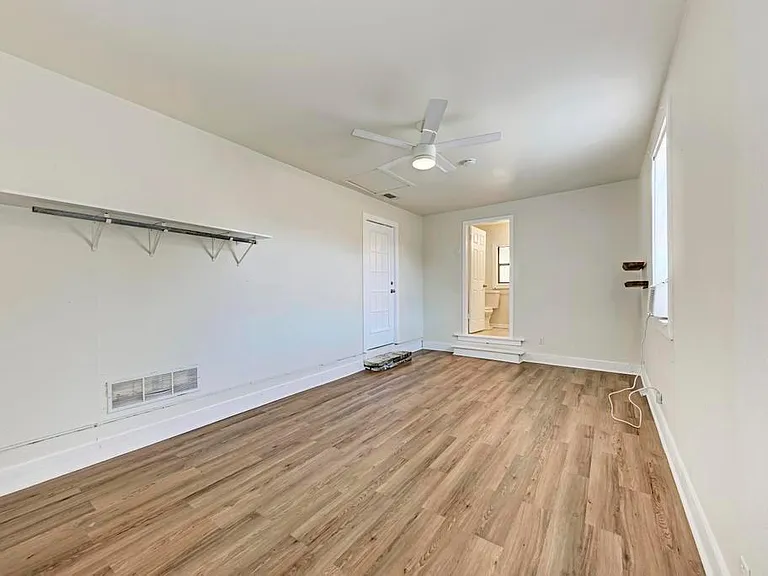 6300 Betty Cook Dr — Photo 21