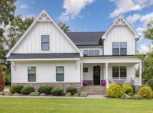 9209 Yardley Town Dr, Wake Forest, NC 27587