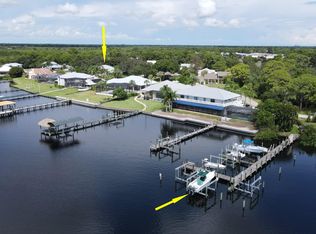 1011 SE Kitching Cove Ln, Port Saint Lucie, FL 34952