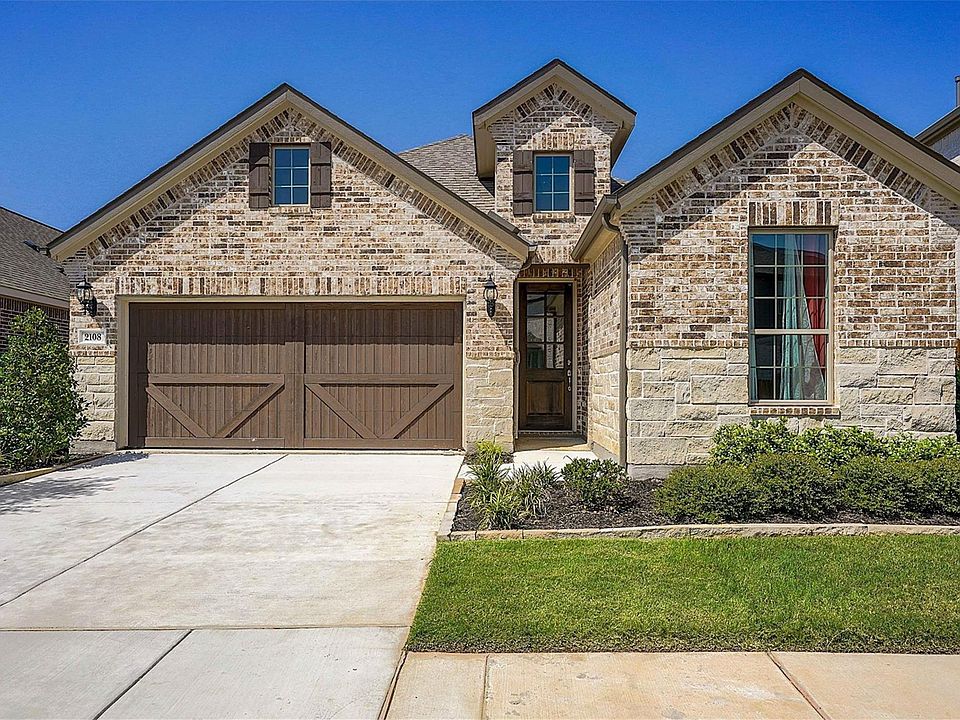 1st image of 2108 Spencer Ln