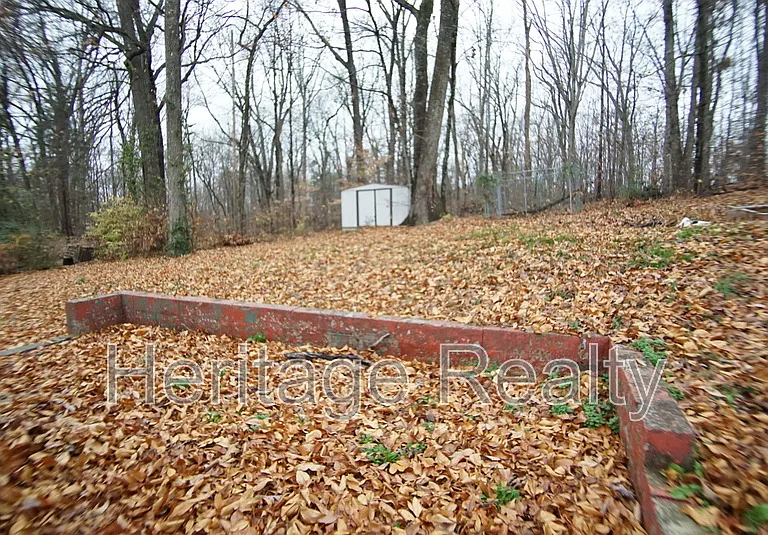 6209 Bryan Ln — Photo 29