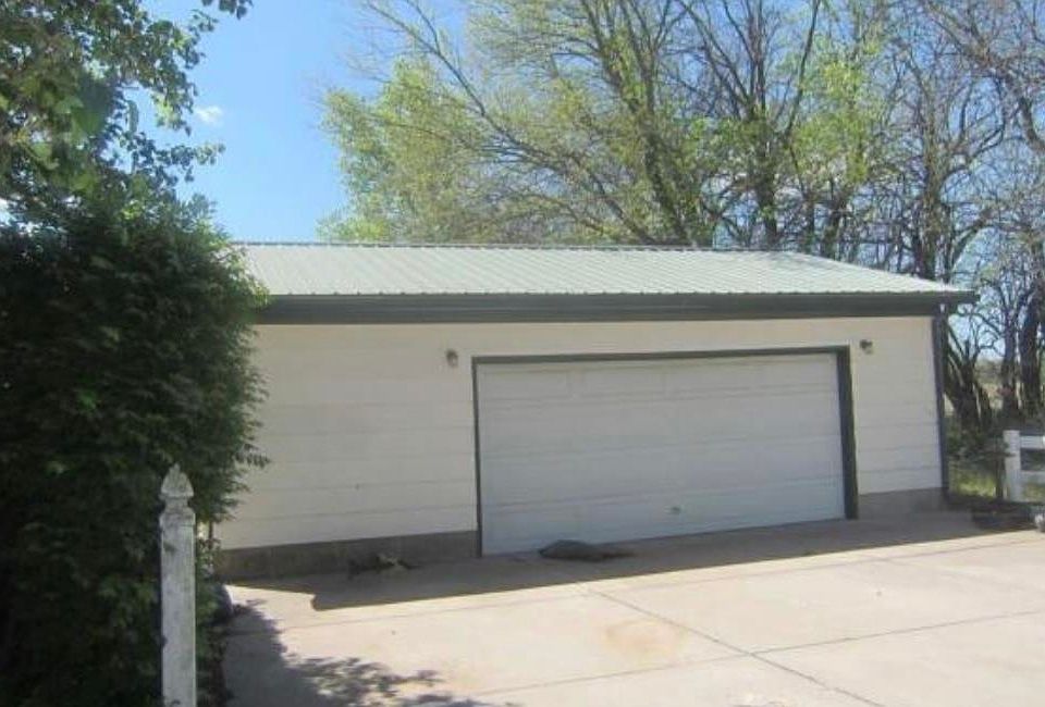 2nd image of 13201 SW 200th St