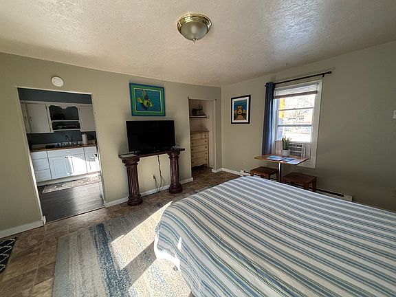 3rd image of 209 S Saint Charles St #3