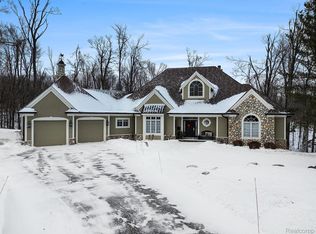 4610 Stoney Hill Ct, Harbor Springs, MI 49740