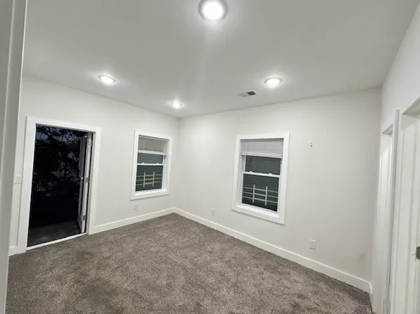 132 Hopkins Avenue image 11 of 13