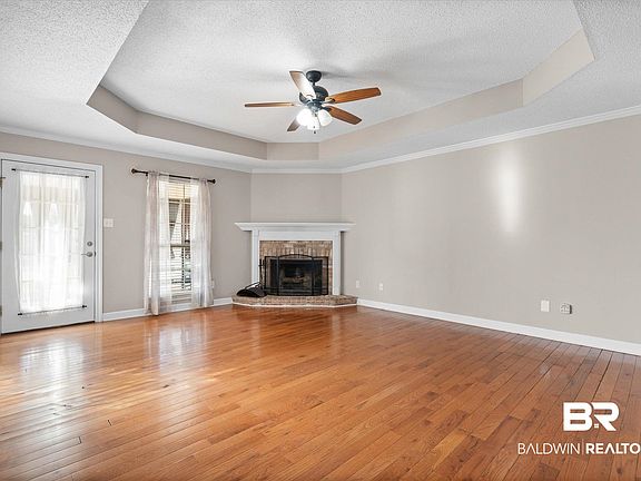2nd image of 9680 Terrace Dr