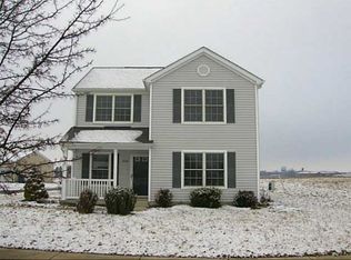 2235 Forest Ridge Dr, Hebron, OH 43025