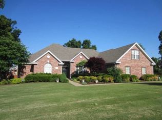 3726 Silver Fox St, Springdale, AR 72762