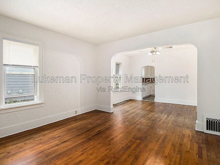 539 Gayle Ave — Photo 3