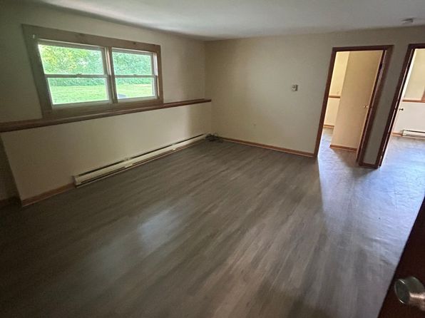 8 Blauvelt Dr
