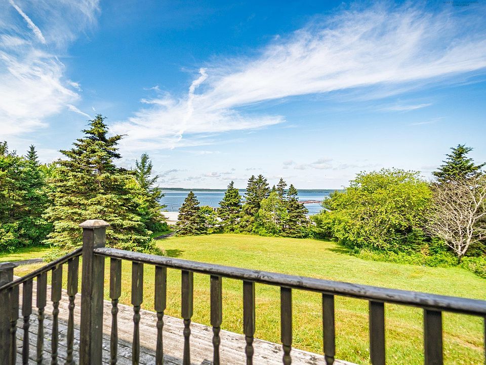 1st image of 887 Sandy Point Rd