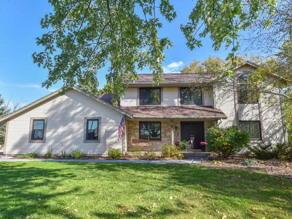 12414 N Wasaukee ROAD, Mequon, WI 53097