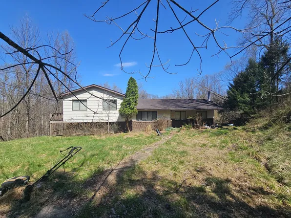1565 County Road 124, Chesapeake, OH 45619