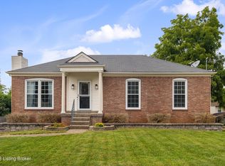 5110 Stony Brook Dr, Louisville, KY 40291