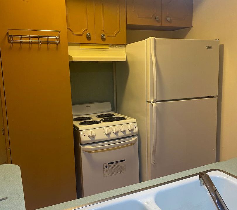 1st image of 3730 Fairfield Ave Unit 256