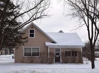 220 21st Ave E, Menomonie, WI 54751