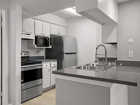 4th image of 260 El Dorado Blvd #2407