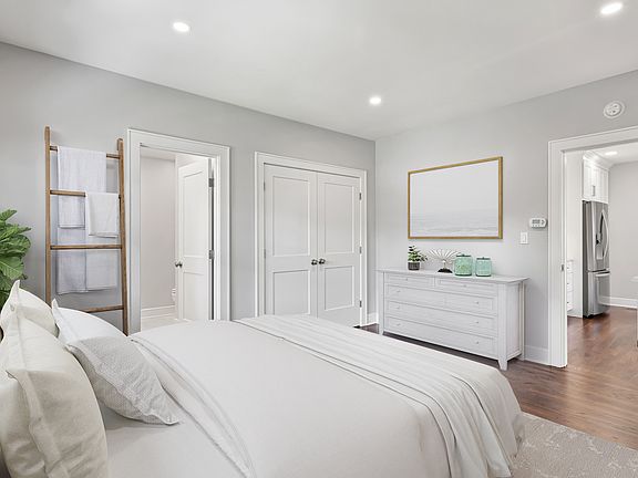 Primary bedroom with en suite