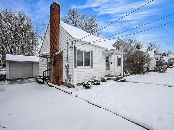 2nd image of 34 Zeller Ct