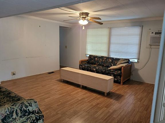 2nd image of 4000 24th St N Lot 816