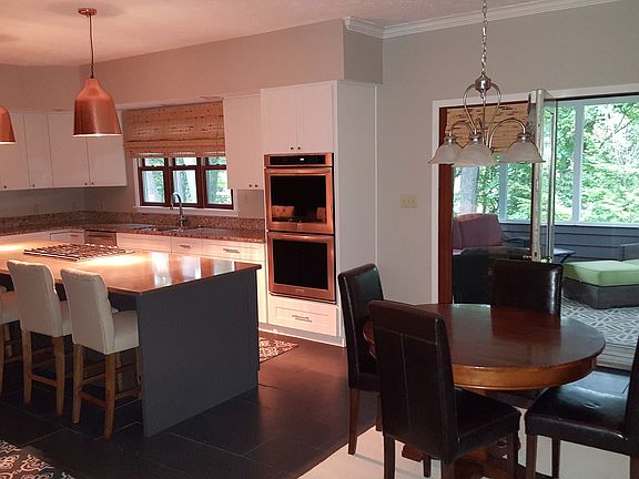 5th image of 607 Shady Creek Dr