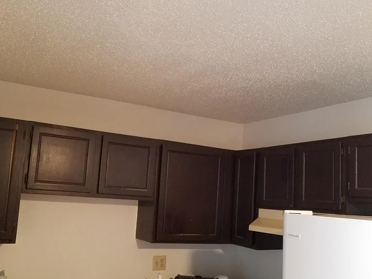 12051 Hancock St SE — Photo 3